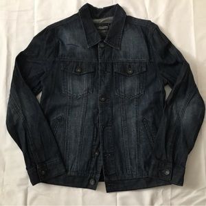 FOREVER 21 Men’s Trucker Denim Jacket